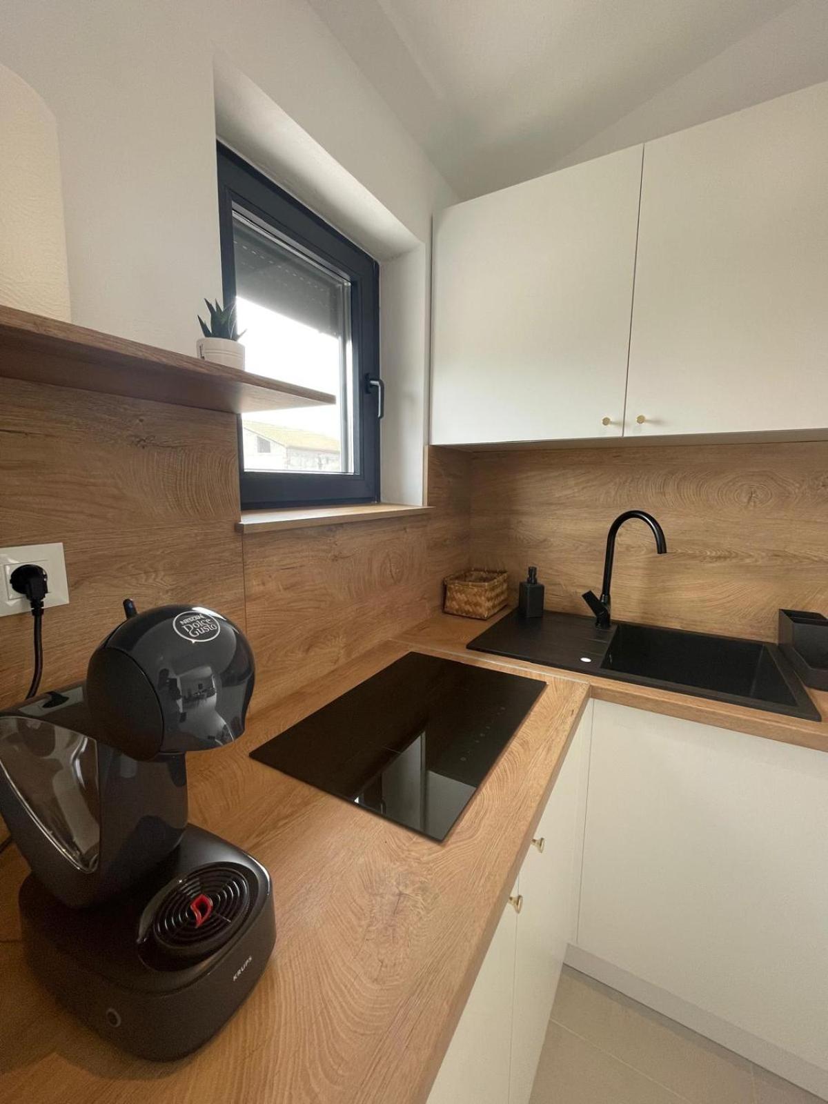 Apartments Ula 沃迪切 外观 照片