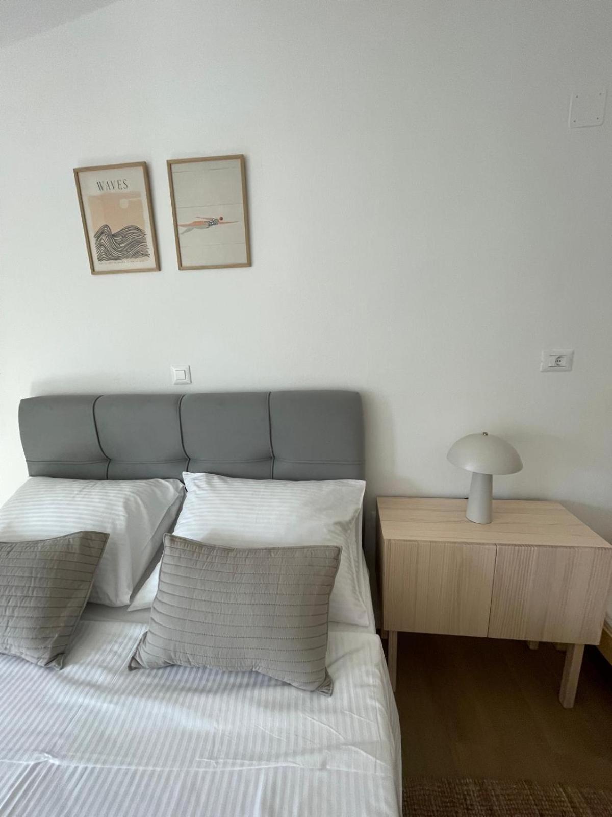 Apartments Ula 沃迪切 外观 照片